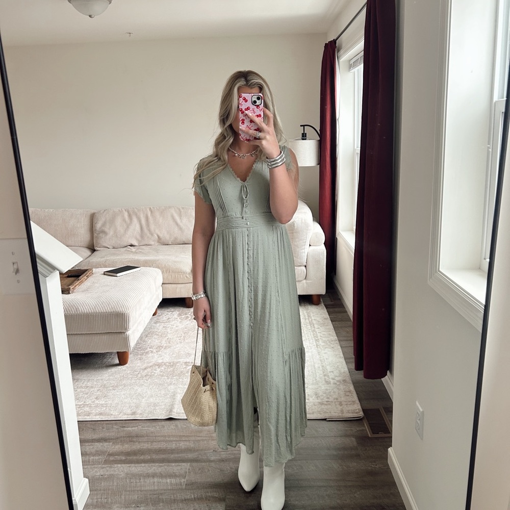 Lulu's Green Pleated Sundress with Flutter Sleeves